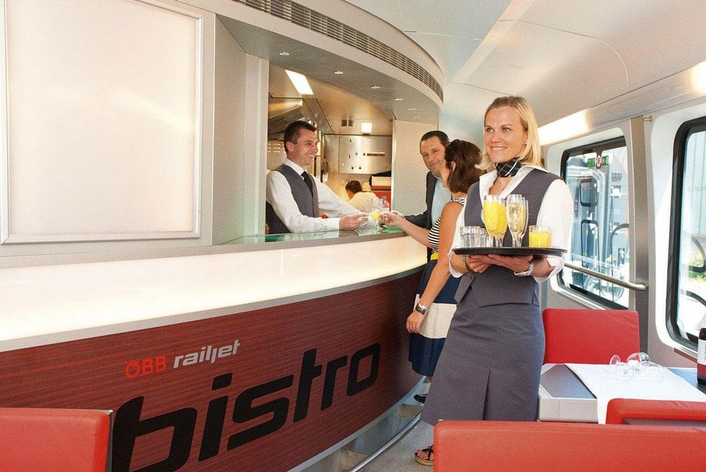 2011-05-railjet-5.jpg