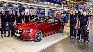 Náhledový obrázek - Mercedes zahájil výrobu nového E Coupé. Pro závod v Brémách to je už desátý model