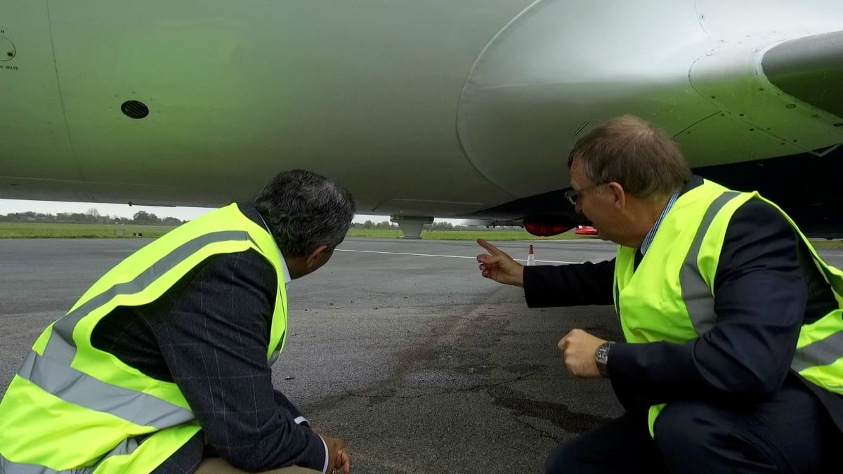 Letadlo se připojuje prostřednictvím malého ACGC modulu, který se připevní na jeho spodní část.