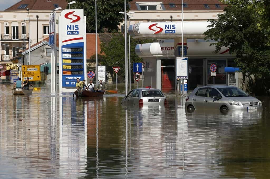 2016-12-bosna-a-srbsko-kvc5afli-povodnc3adm-c5bec3a1dajc3ad-dalc