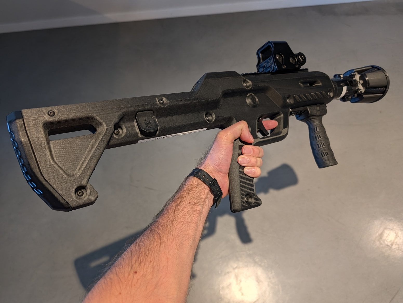 Puška proti dronům od společnosti ParaZero