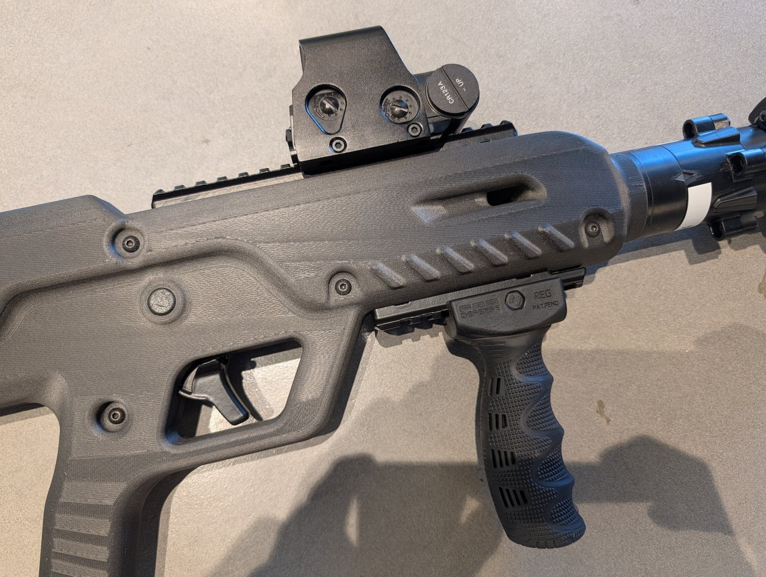 Puška proti dronům od společnosti ParaZero