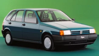Náhledový obrázek - Kvíz: Poznáte správně tato auta, se kterými jsme jezdili v devadesátkách?