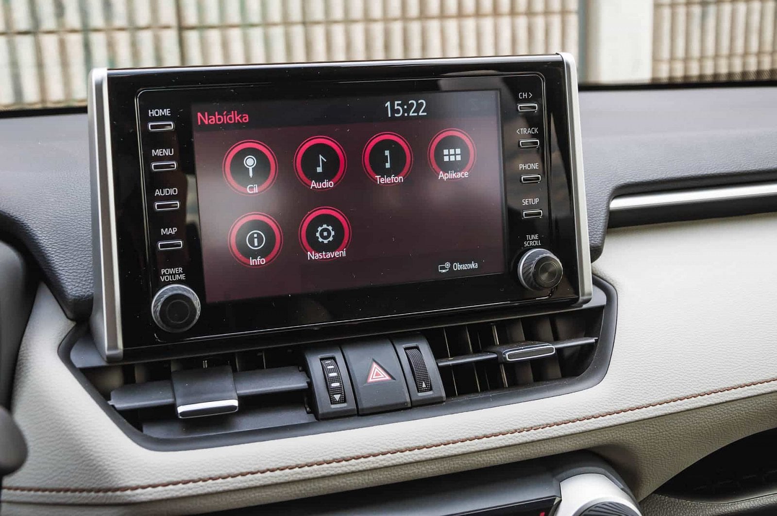 2019-07-Toyota-RAV4-17-of-33.jpg