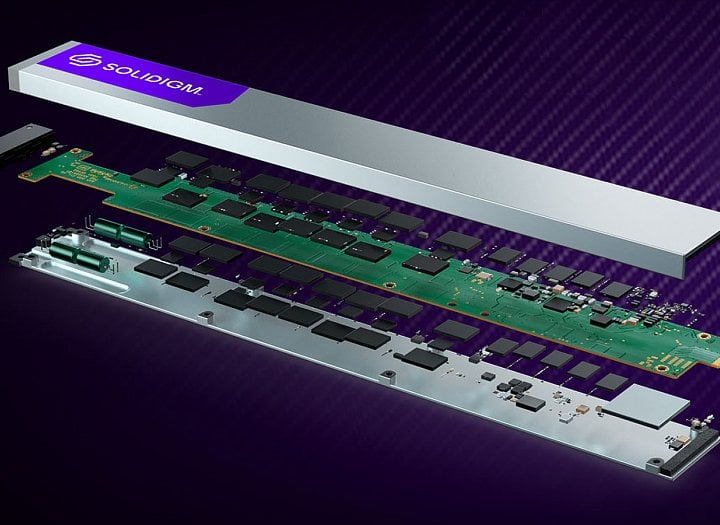 Solidigm D5-P5336 v provedení E1.L