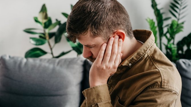 Tinnitus a alkohol