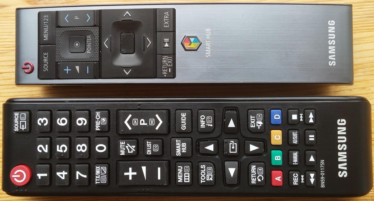 Samsung UE48JS8502 - dotykovou plošku vidíte u názvu Pointer.