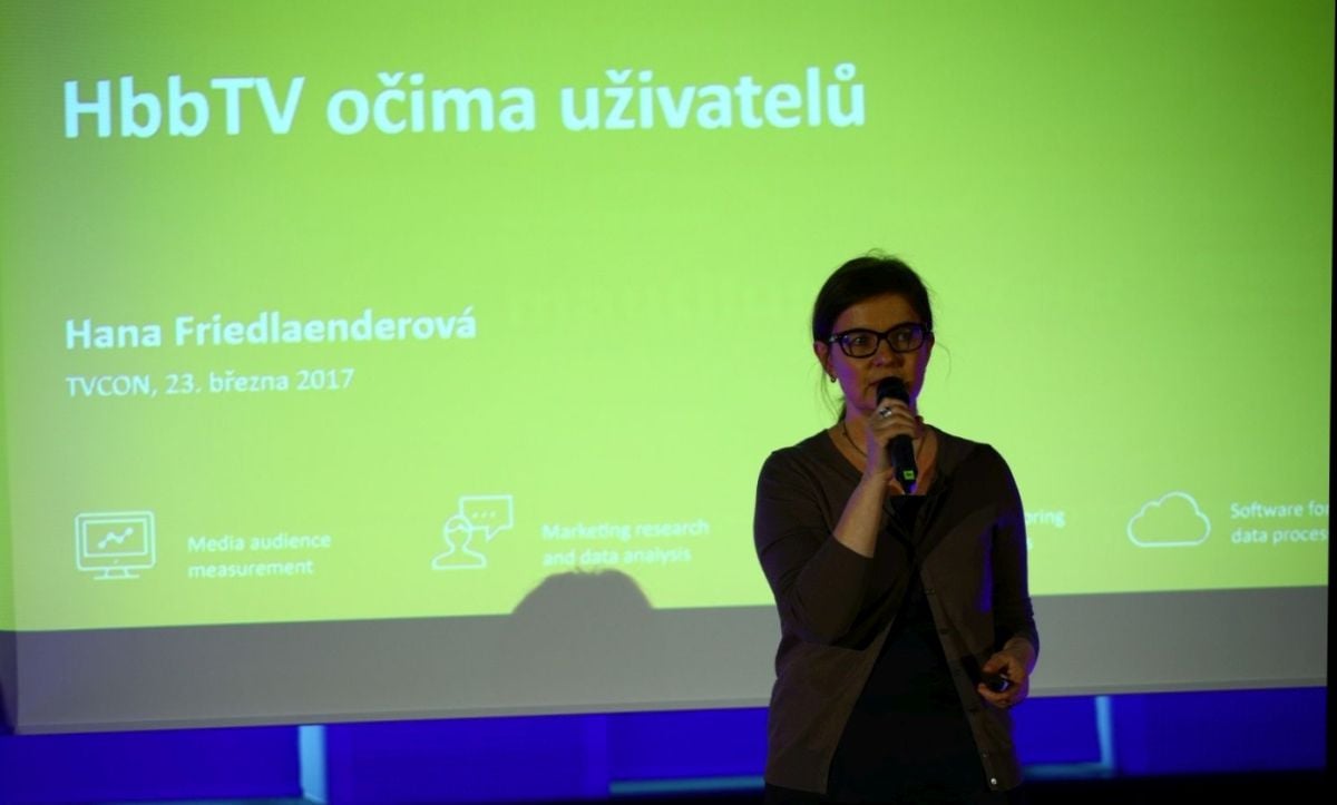 Nielsen Admosphere, Hana Friedlaenderová