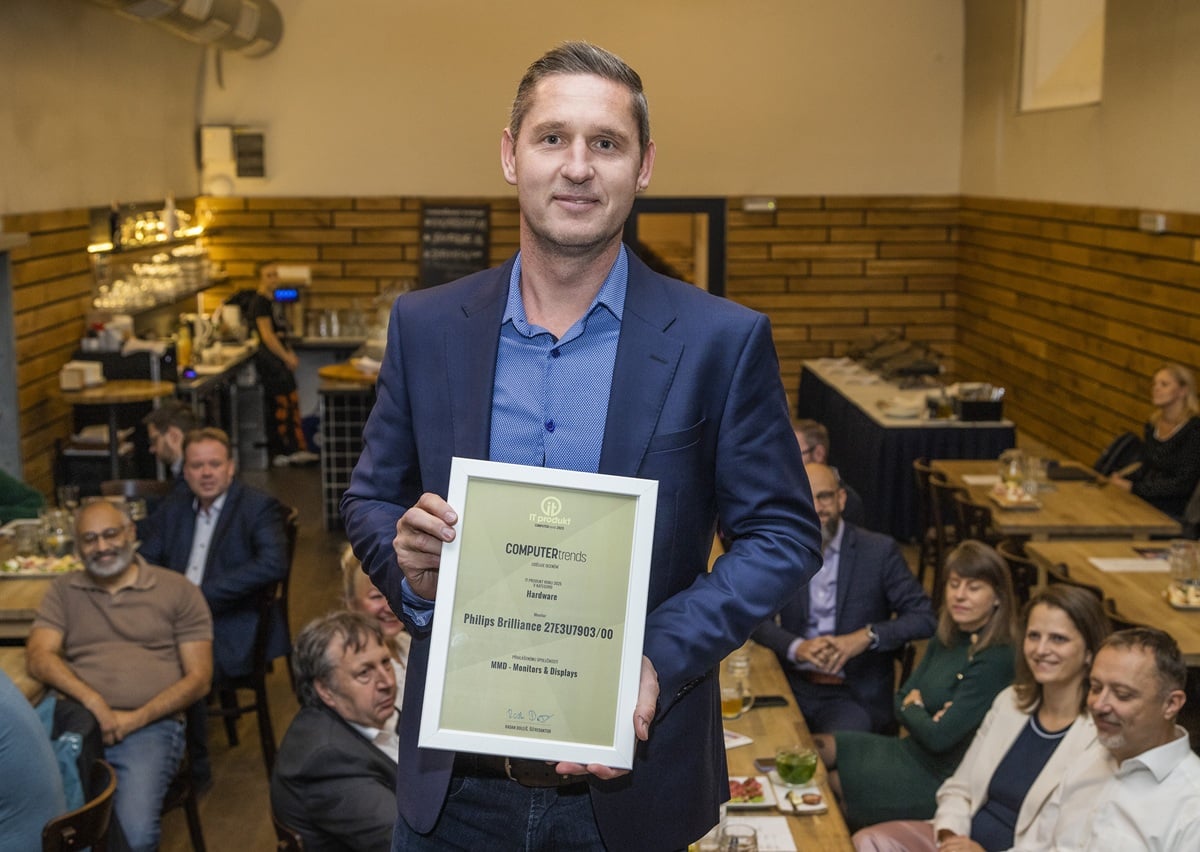 František Koutník (MMD – Monitors & Displays)