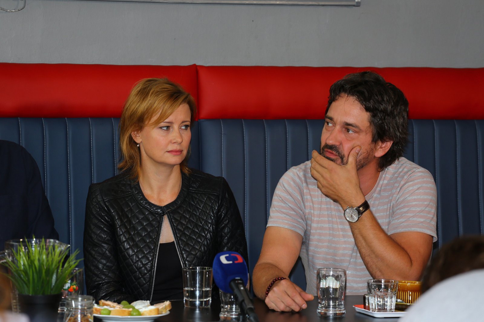 Tisková konference k chystanému sitcomu Rudyho má každý rád