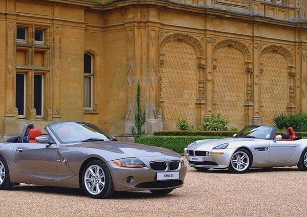 2014-09-bmw-z8-5.jpg
