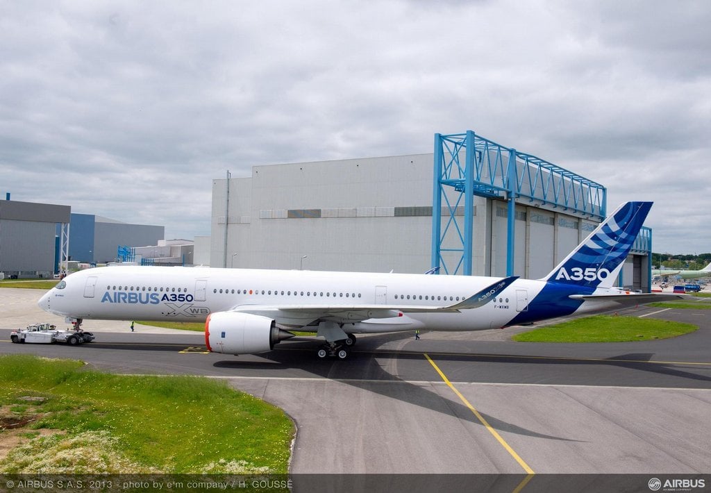 2019-04-vc3bdvoj-airbusu-a350-1.jpg