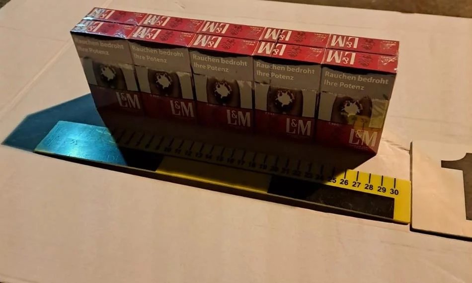 Zabavené padělané zboží zachycené celníky, které bylo převážné v chlaďáku