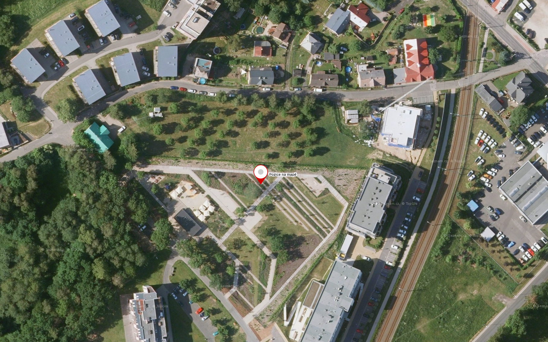 Středovlnný vysílač Liberec – letecký pohled z roku 2019 bez stožáru