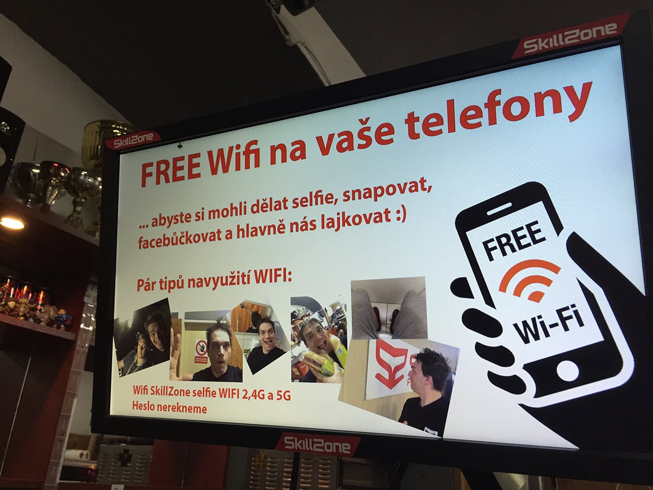 Počítačová herna SkillZone v Praze na Žižkově.