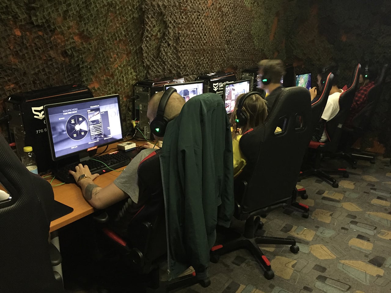 Ve SkillZone se nejvíce hrají League of Legends, DotA 2 a Counter-Strike: Global Offensive