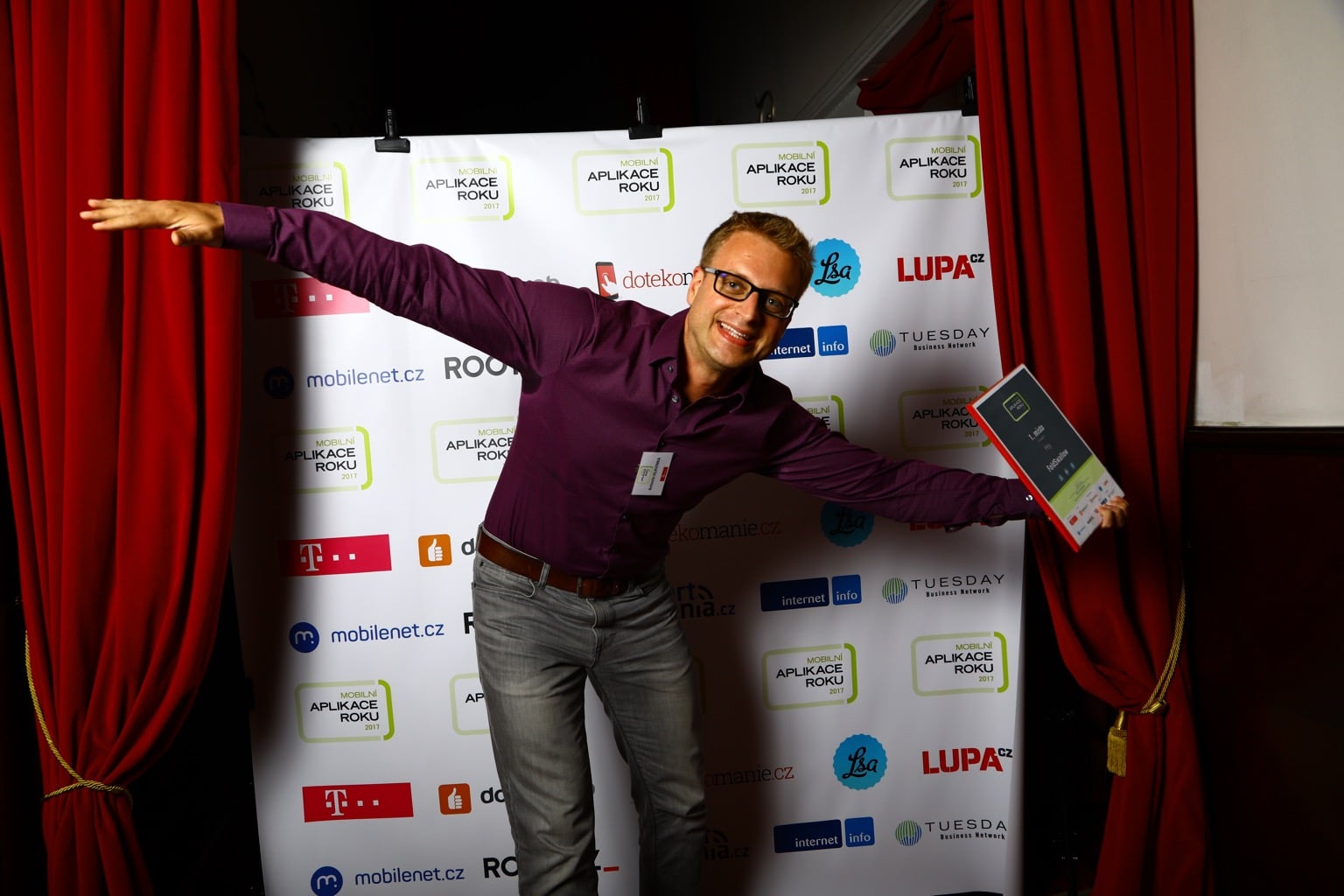Mobilní aplikace roku 2017 - V pražském Royalu vyhrála Moneta