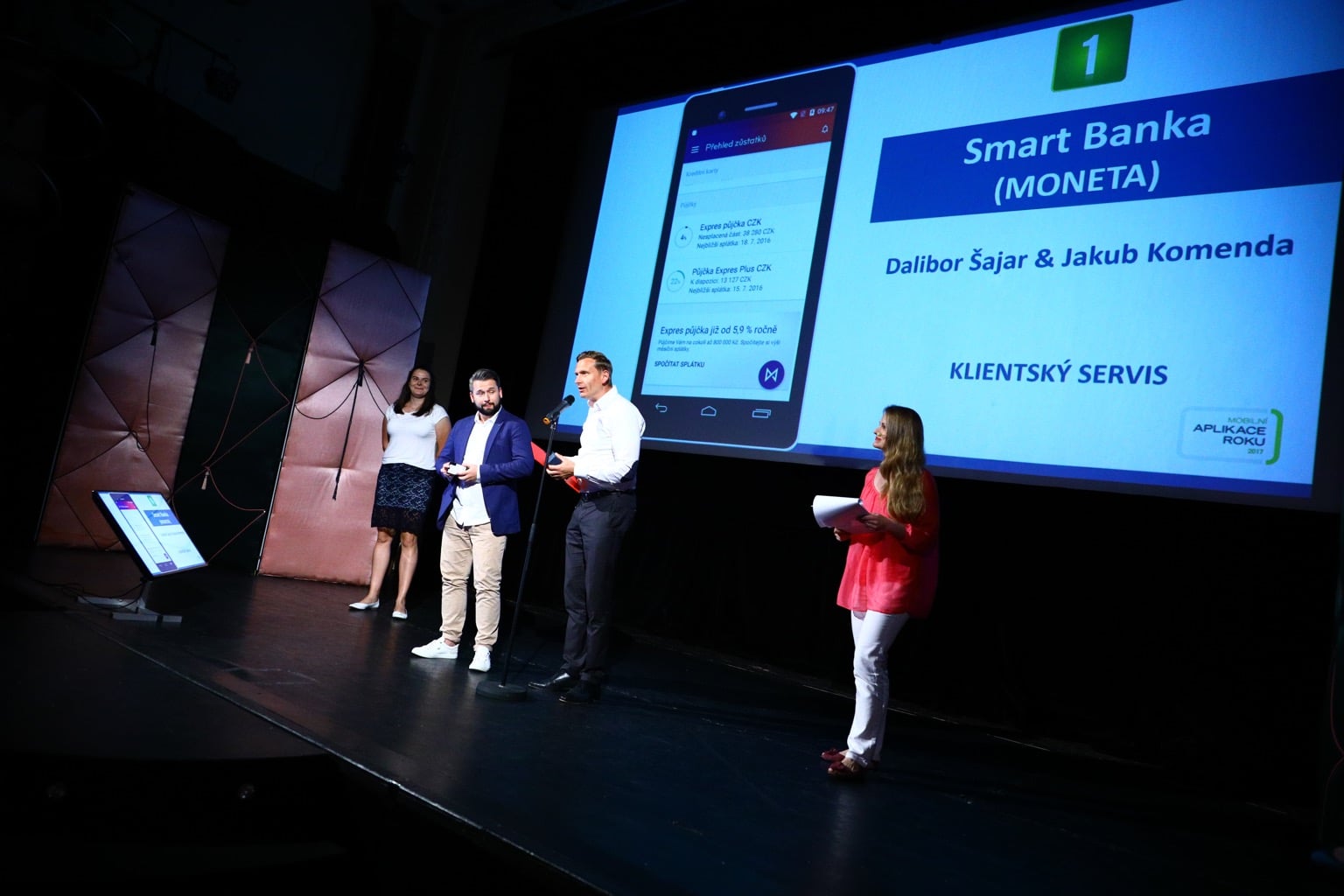 Mobilní aplikace roku 2017 - V pražském Royalu vyhrála Moneta