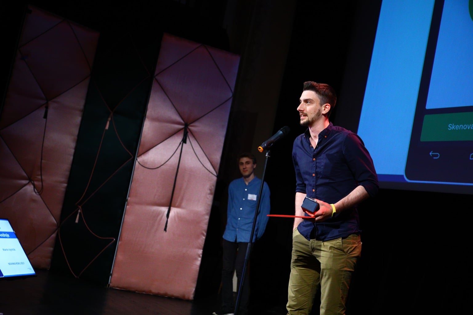 Mobilní aplikace roku 2017 - V pražském Royalu vyhrála Moneta