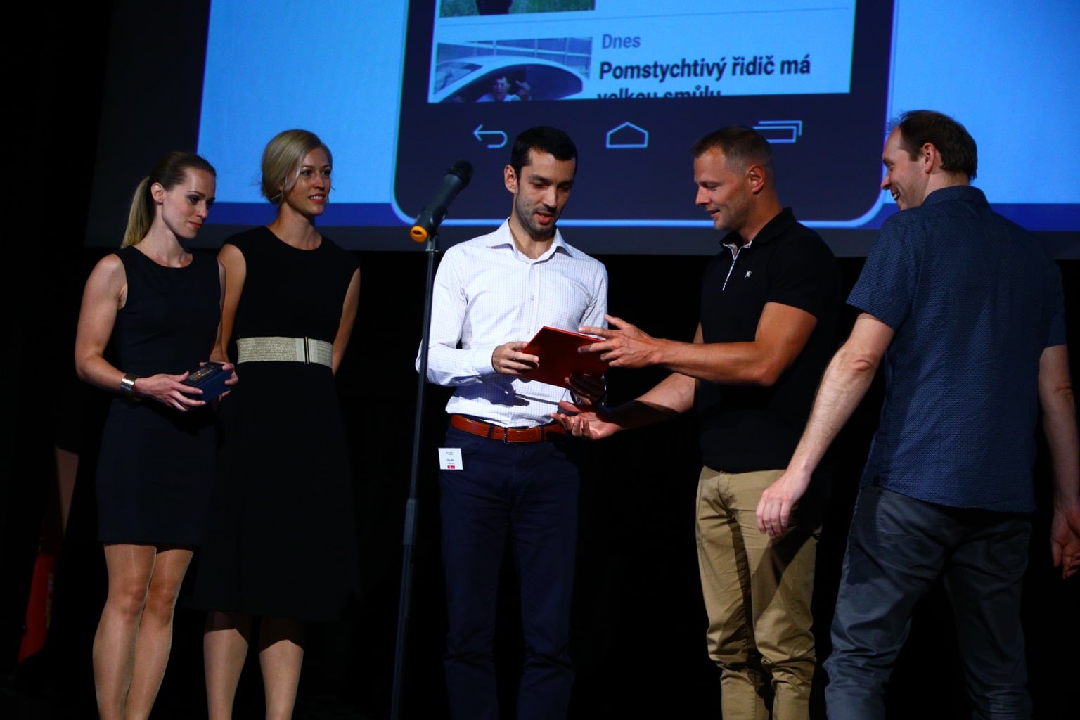 Mobilní aplikace roku 2017 - V pražském Royalu vyhrála Moneta