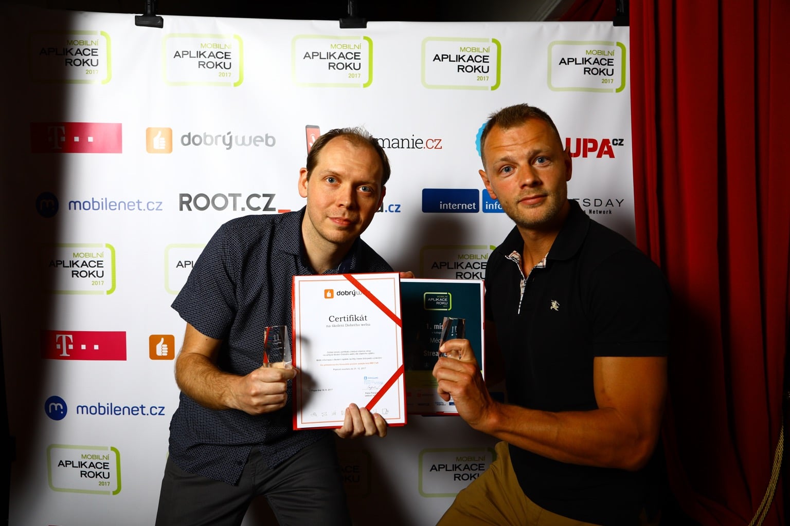 Mobilní aplikace roku 2017 - V pražském Royalu vyhrála Moneta