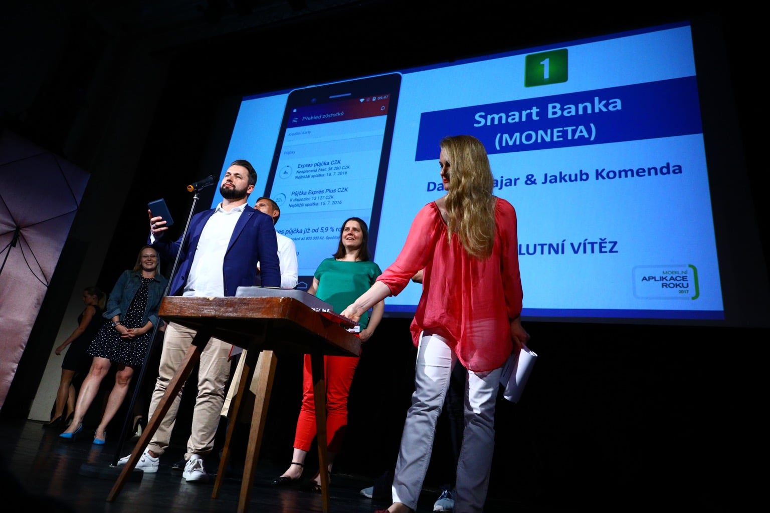 Mobilní aplikace roku 2017 - V pražském Royalu vyhrála Moneta