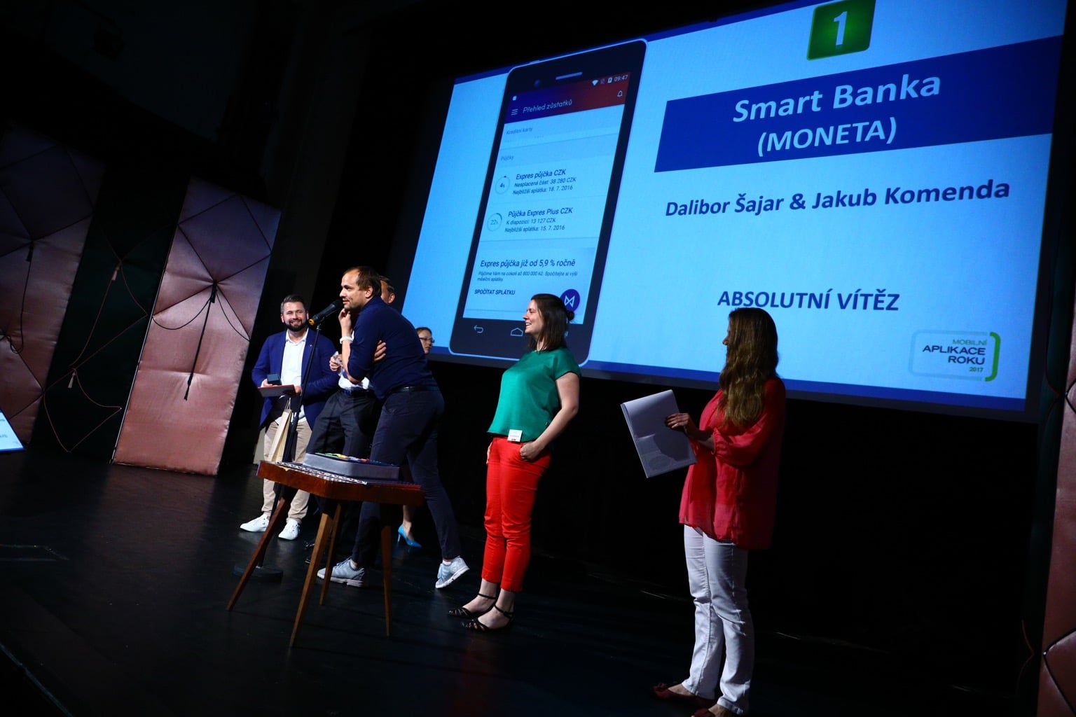 Mobilní aplikace roku 2017 - V pražském Royalu vyhrála Moneta