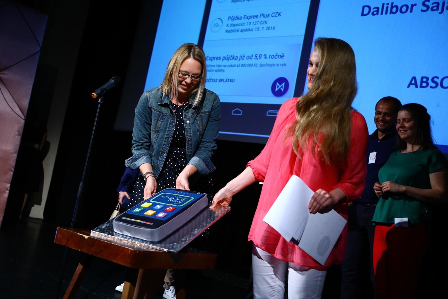 Mobilní aplikace roku 2017 - V pražském Royalu vyhrála Moneta