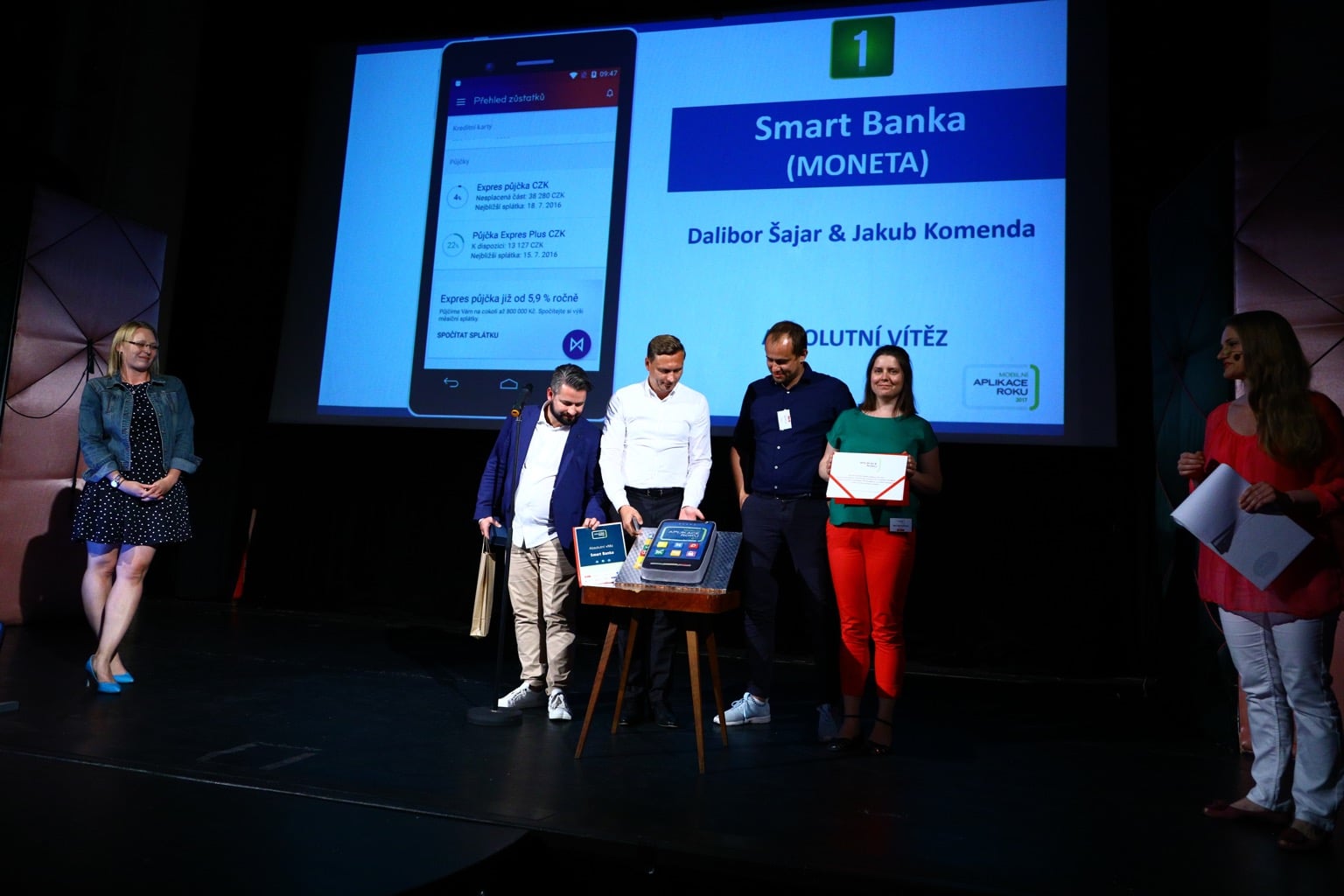 Mobilní aplikace roku 2017 - V pražském Royalu vyhrála Moneta