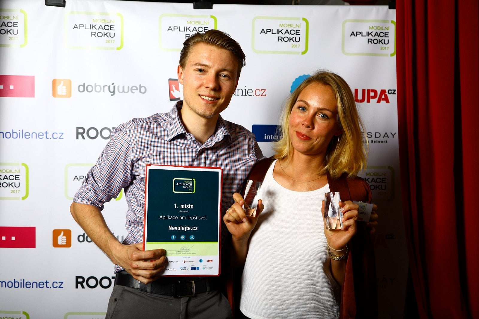 Mobilní aplikace roku 2017 - V pražském Royalu vyhrála Moneta
