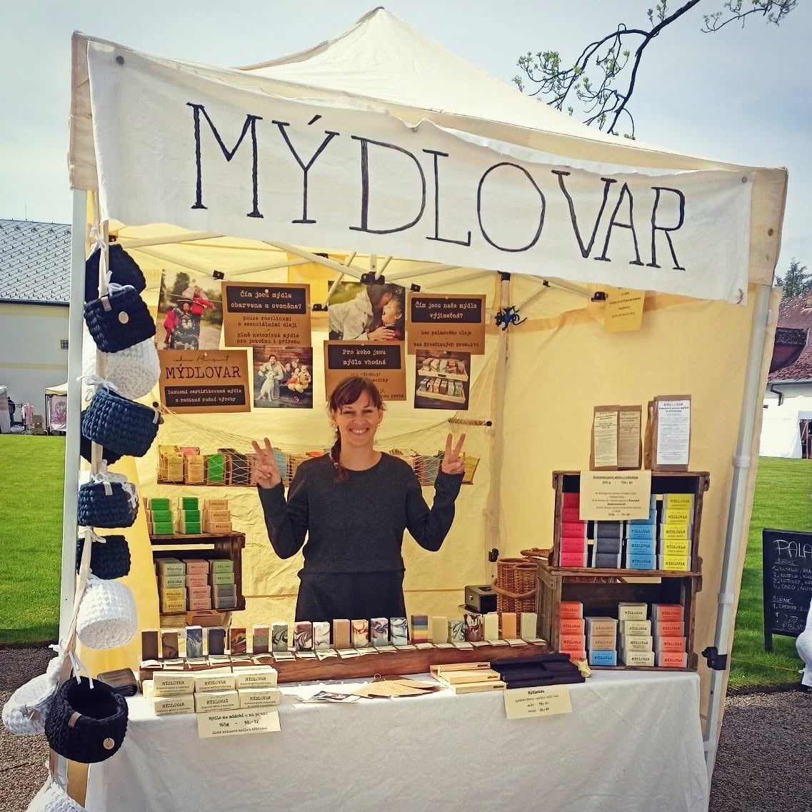 Kateřina Almqvist z Mýdlovar na stánku