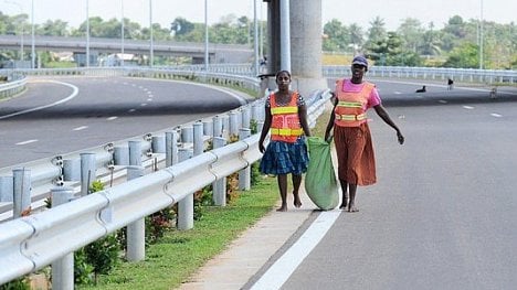 Náhledový obrázek - Upsaly se Číně. Osm zemí dluží Pekingu víc, než budou moci splatit