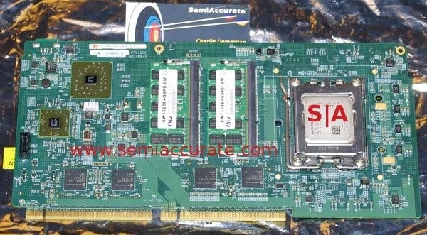 Modul pro mikroserver SeaMicro s procesorem Opteron řady 6200 (Zdroj: SemiAccurate)