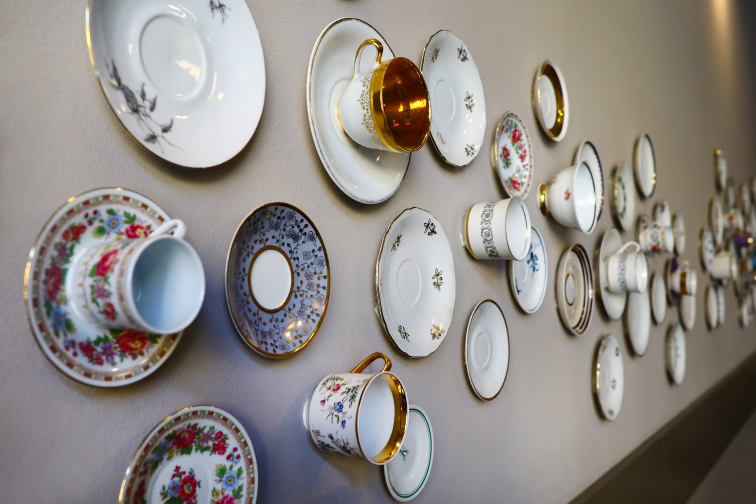 Jedna z realizací, Dhaba Cafe Nuselská v Praze.