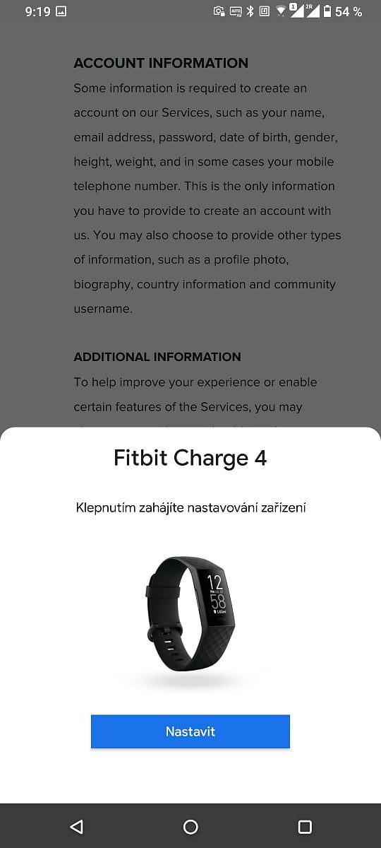 Nastavování zařízení Fitbit Charge 4 Special Edition s aplikací Fitbit. (4. 12. 2021)
