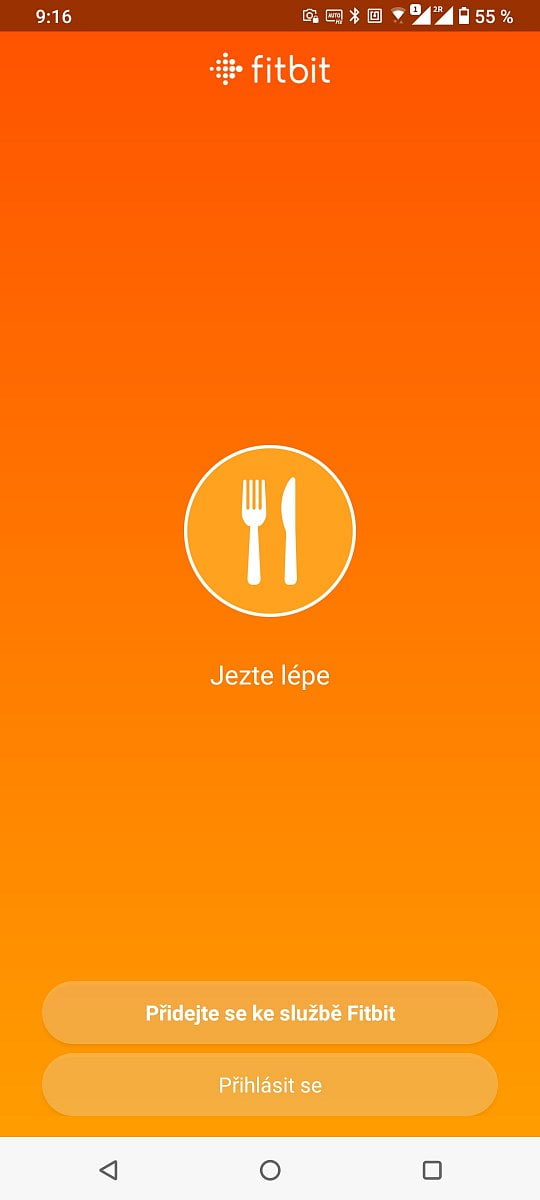 Nejprve si u Fitbitu musíte vytvořit účet. (4. 12. 2021)