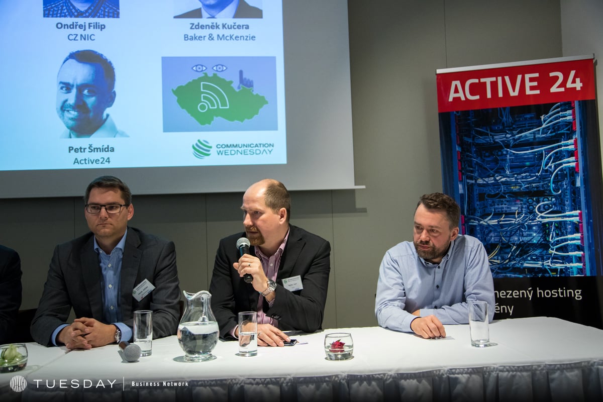 Konference Stát vs. svoboda internetu