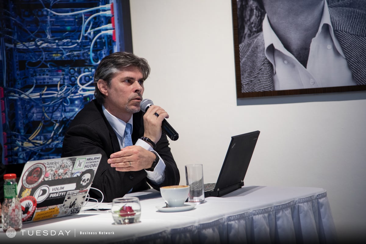 Konference Stát vs. svoboda internetu