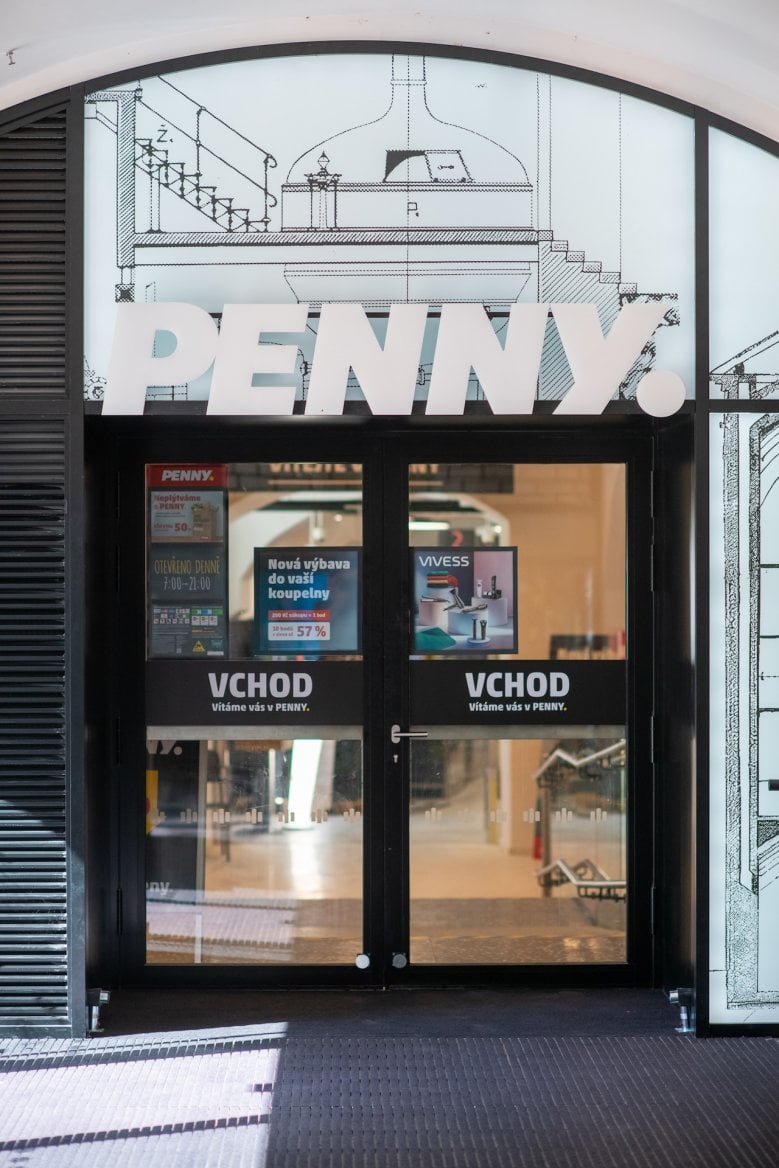 Prodejna Penny v Nuselském pivovaru
