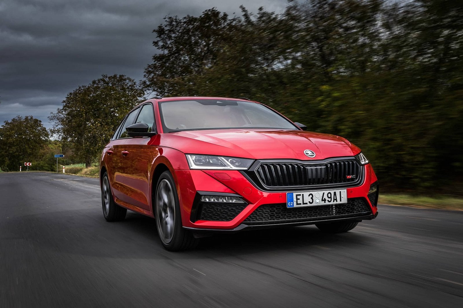 2020-10-skoda-octavia-rs-iv-test-3.jpg