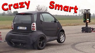 Náhledový obrázek - Video: Takhle to dopadne, když zkombinujete Smart s motorem 1.9 TDI o výkonu 150 koní