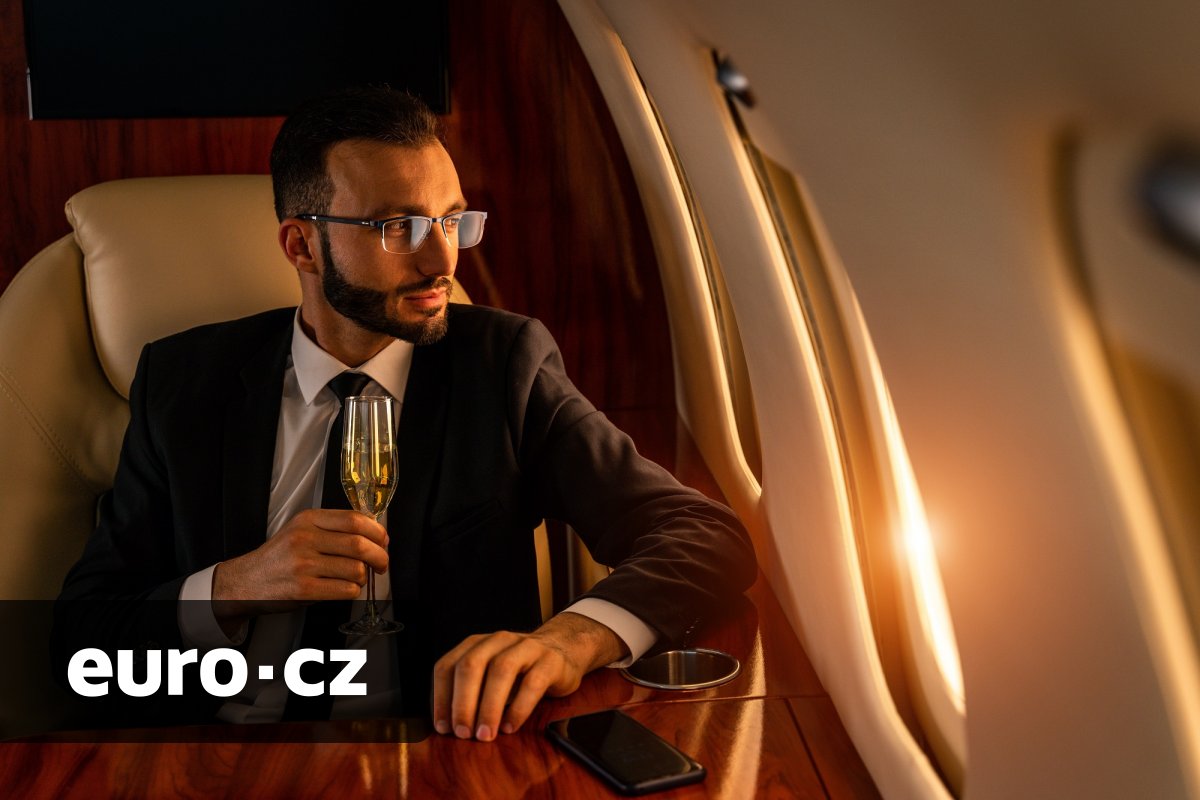 Globální migrace milionářů roste. Boháči prchají z Velké Británie a Číny, lákají je naopak Spojené arabské emiráty či USA