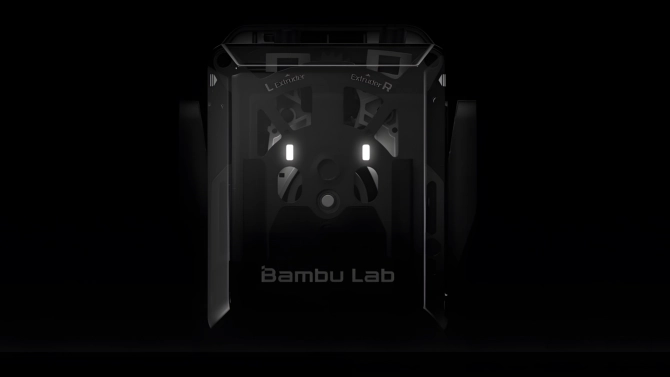 Bambu Lab H2D: Co vše nabídne nová vlajková 3D tiskárna, jejíž odhalení je za rohem?