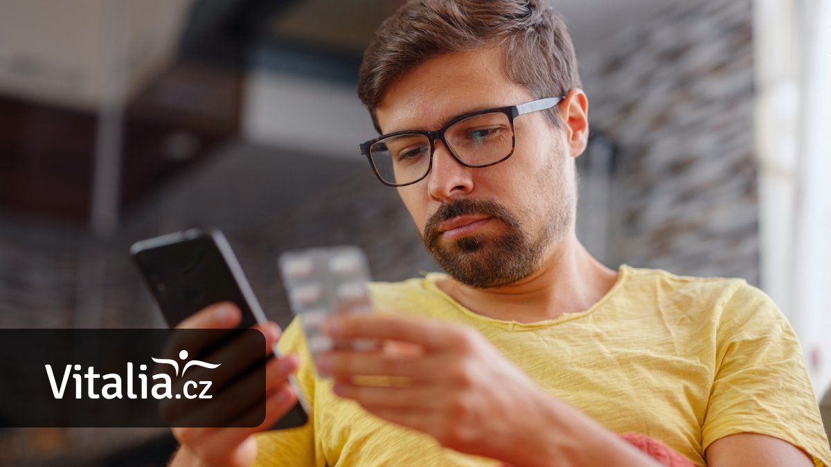 S léky lidem poradí aplikace, která je nově zdarma. Ukáže třeba nevhodné kombinace