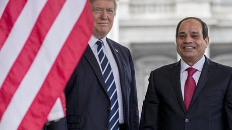 Náhledový obrázek - Trump podpořil egyptského prezidenta. Chtějí společně bojovat proti terorismu