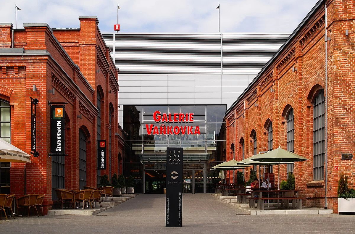 Novodobé fotky Galerie Vaňkovka