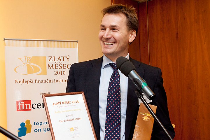 ZM 2010-8