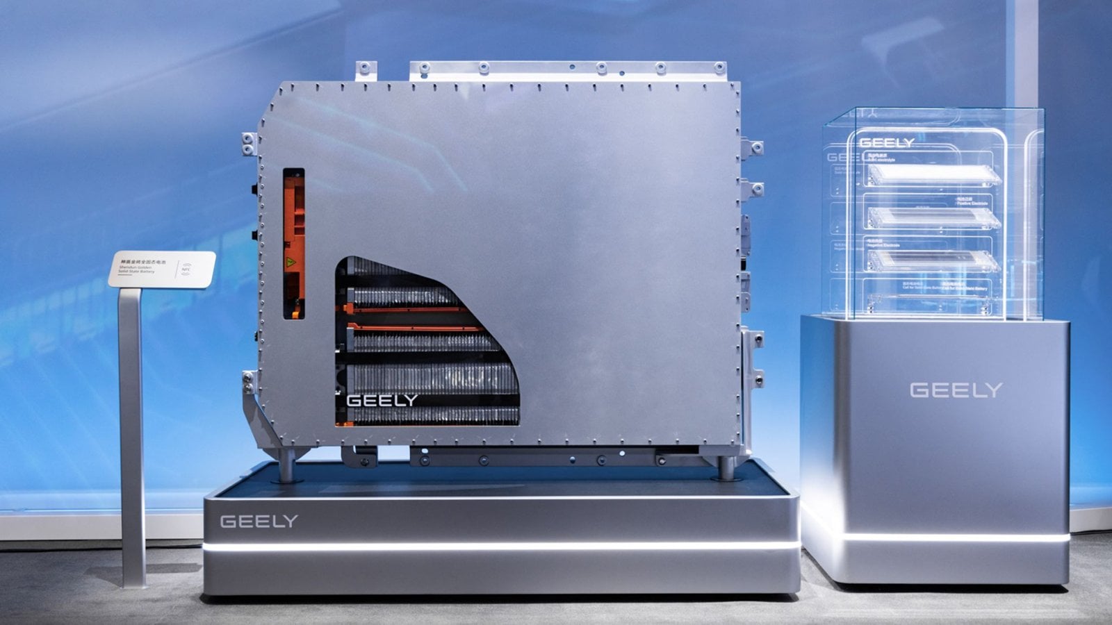 První akumulátory s pevným elektrolytem začne Geely vyrábět už příští rok.