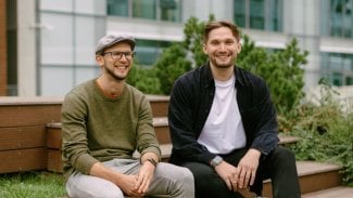 Zakladatelé Whisper