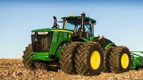 Náhledový obrázek - Trh s traktory v Česku ovládají americké firmy. Nejprodávanější je John Deere